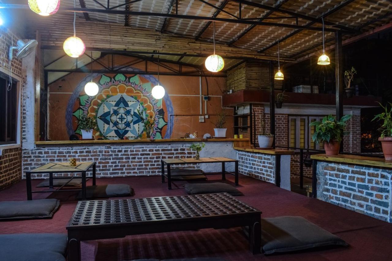 Happy Donkey Hostel 加德满都 外观 照片