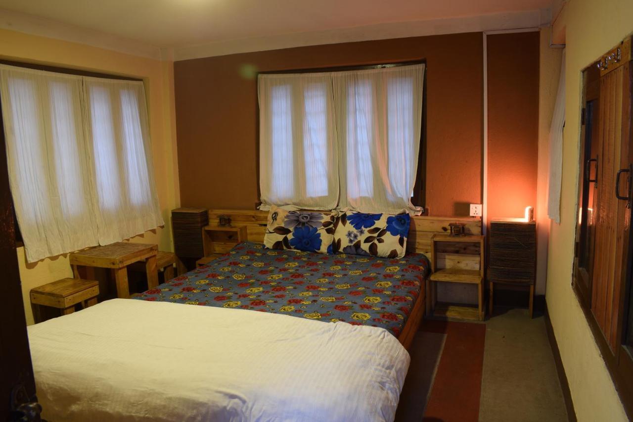 Happy Donkey Hostel 加德满都 外观 照片