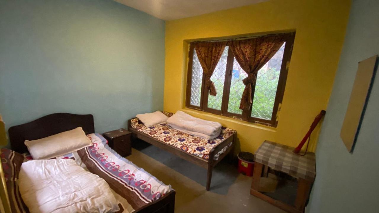 Happy Donkey Hostel 加德满都 外观 照片